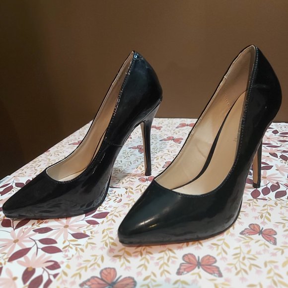 Pleaser Pumps - Picture 3 of 3